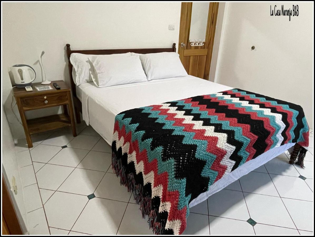 La Casa Naranja Bed And Breakfast โอลอน ภายนอก รูปภาพ