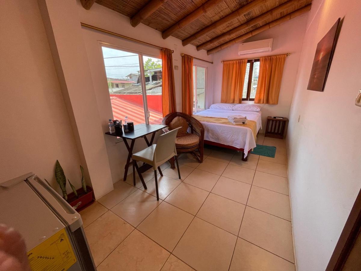 La Casa Naranja Bed And Breakfast โอลอน ภายนอก รูปภาพ