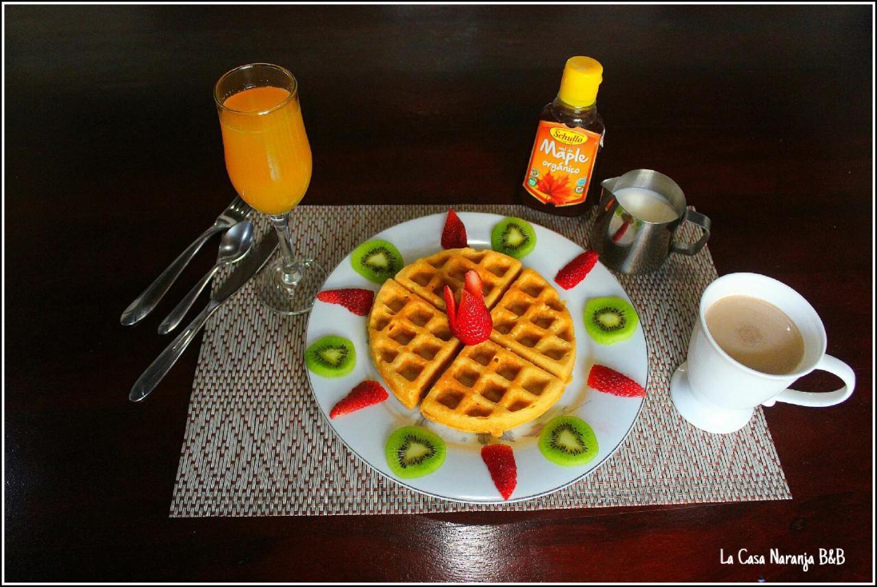 La Casa Naranja Bed And Breakfast โอลอน ภายนอก รูปภาพ